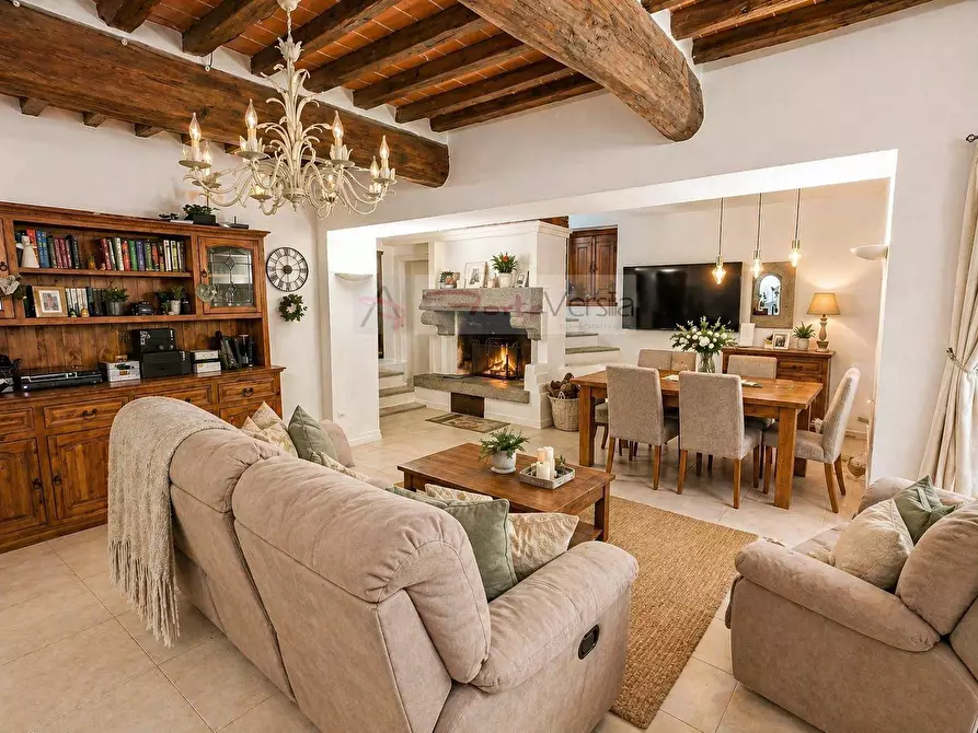 Immagine 3 di Rustico / casale in vendita  a Pietrasanta