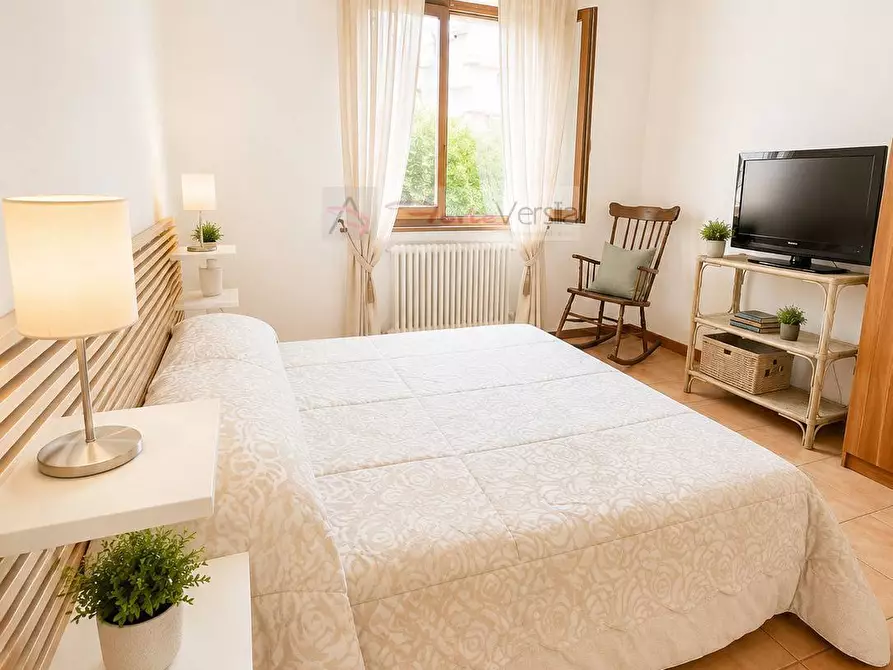 Immagine 15 di Villa in vendita  a Forte Dei Marmi