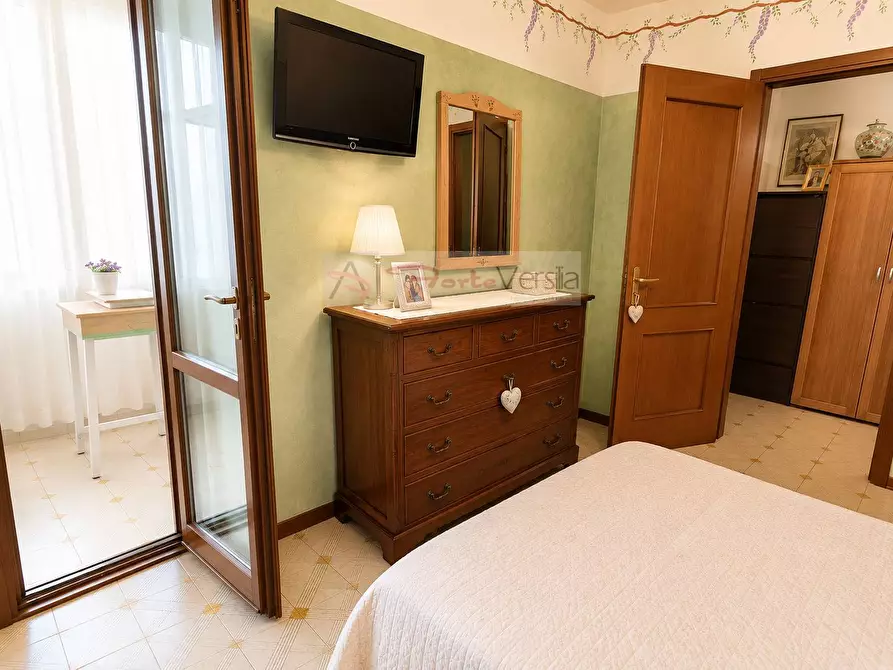 Immagine 19 di Appartamento in vendita  a Seravezza