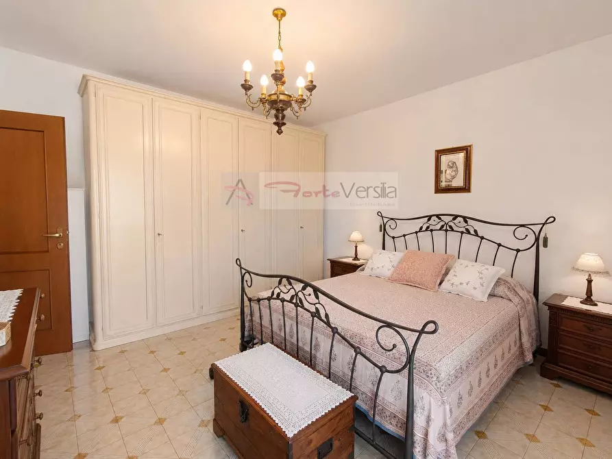 Immagine 24 di Appartamento in vendita  a Seravezza