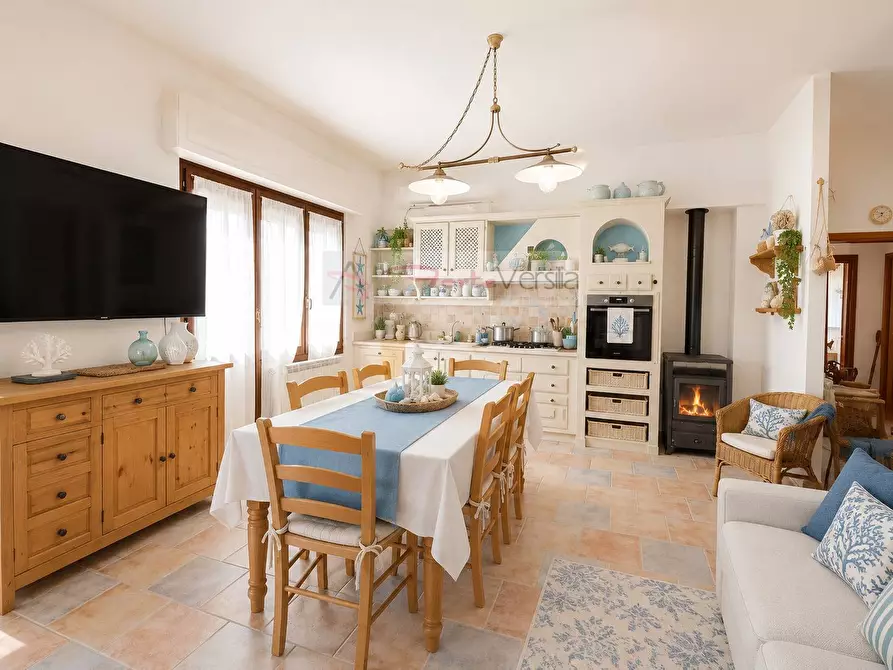 Immagine 3 di Multiproprietà in vendita  a Montignoso