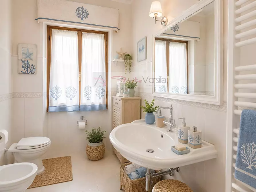 Immagine 9 di Multiproprietà in vendita  a Montignoso