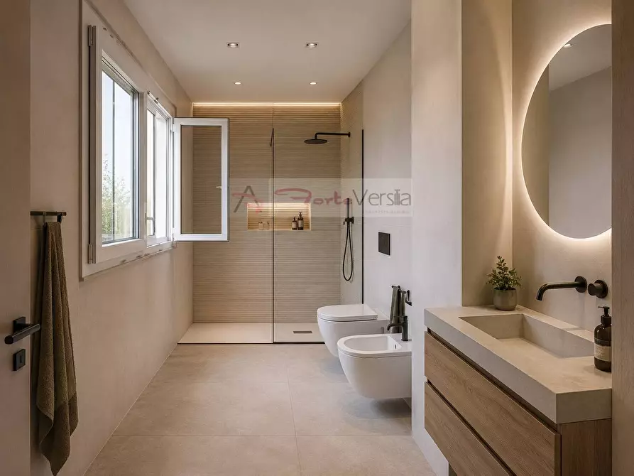Immagine 6 di Villa in vendita  a Pietrasanta