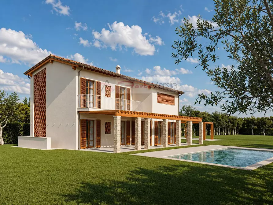 Immagine 4 di Villa in vendita  a Pietrasanta