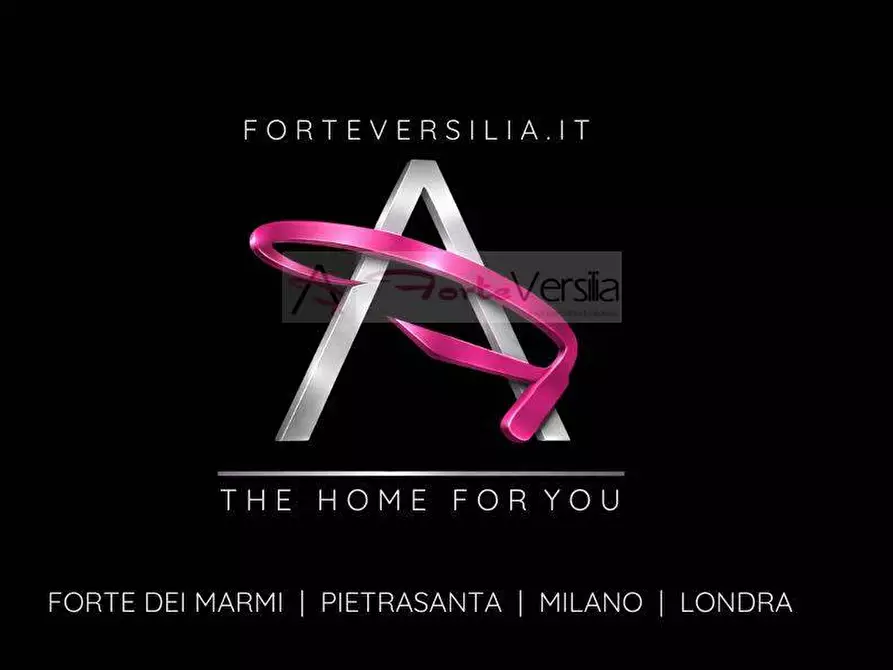 Immagine 7 di Rustico / casale in vendita  a Montignoso