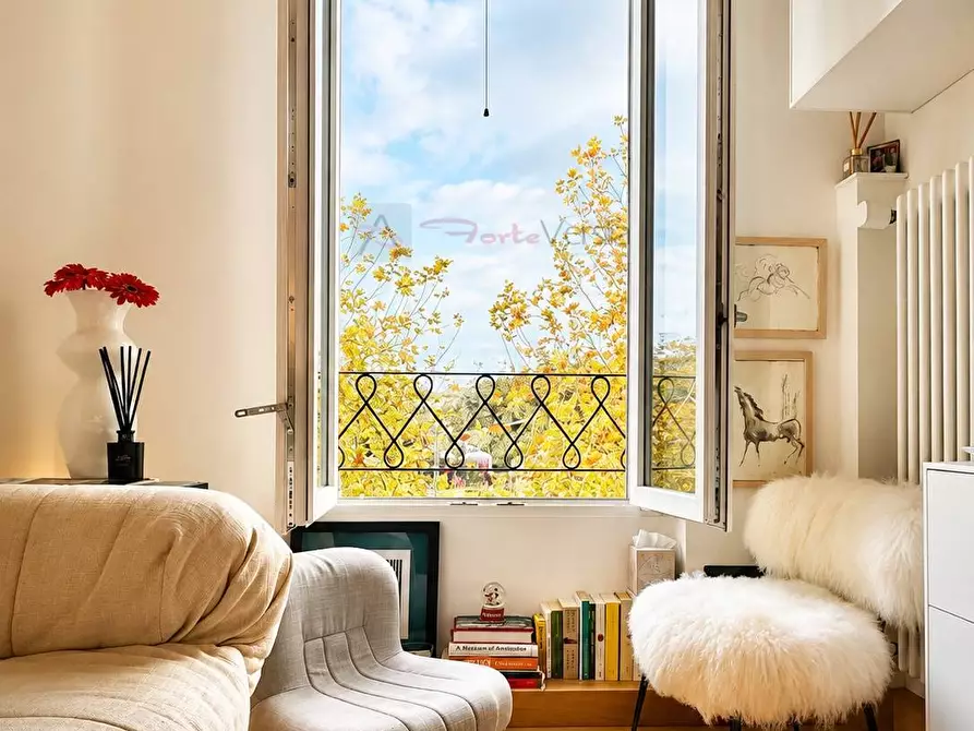 Immagine 1 di Casa semindipendente in vendita  a Forte Dei Marmi