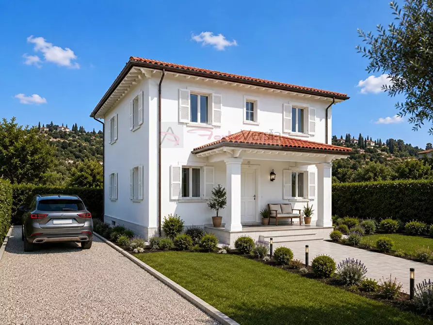 casa indipendente in vendita a Montignoso in zona Renella