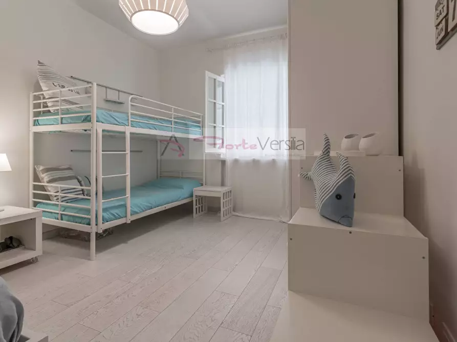 Immagine 16 di Villa in affitto  a Forte Dei Marmi
