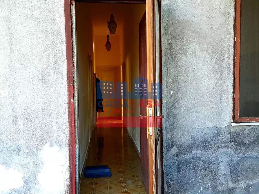 Immagine 9 di Villa in vendita  in strada statale 114 a Calatabiano