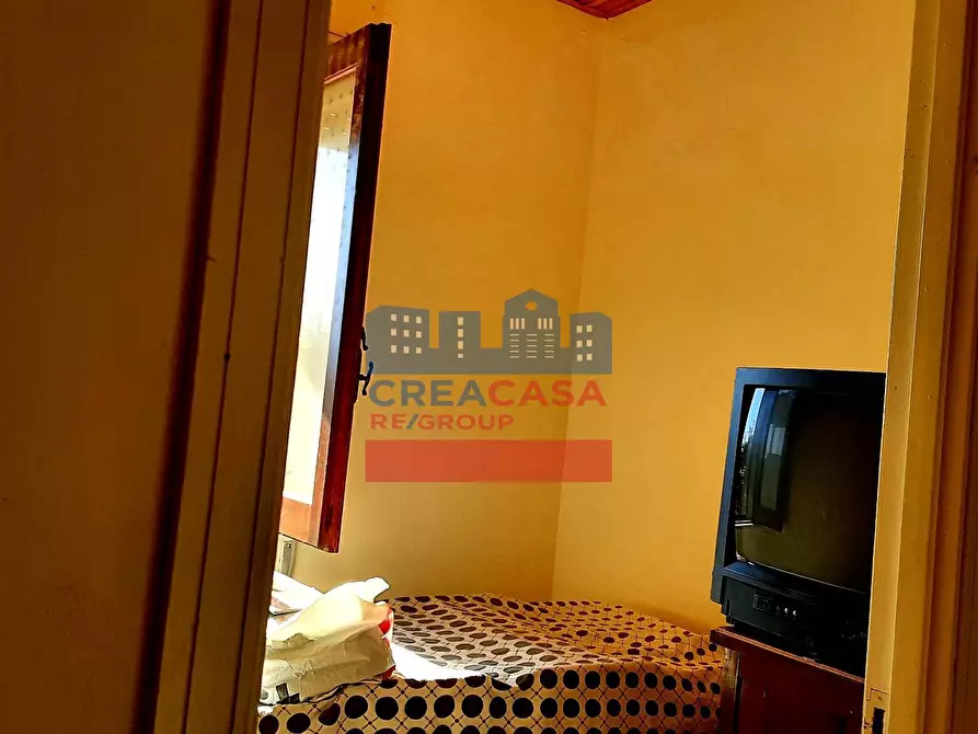 Immagine 25 di Villa in vendita  in strada statale 114 a Calatabiano