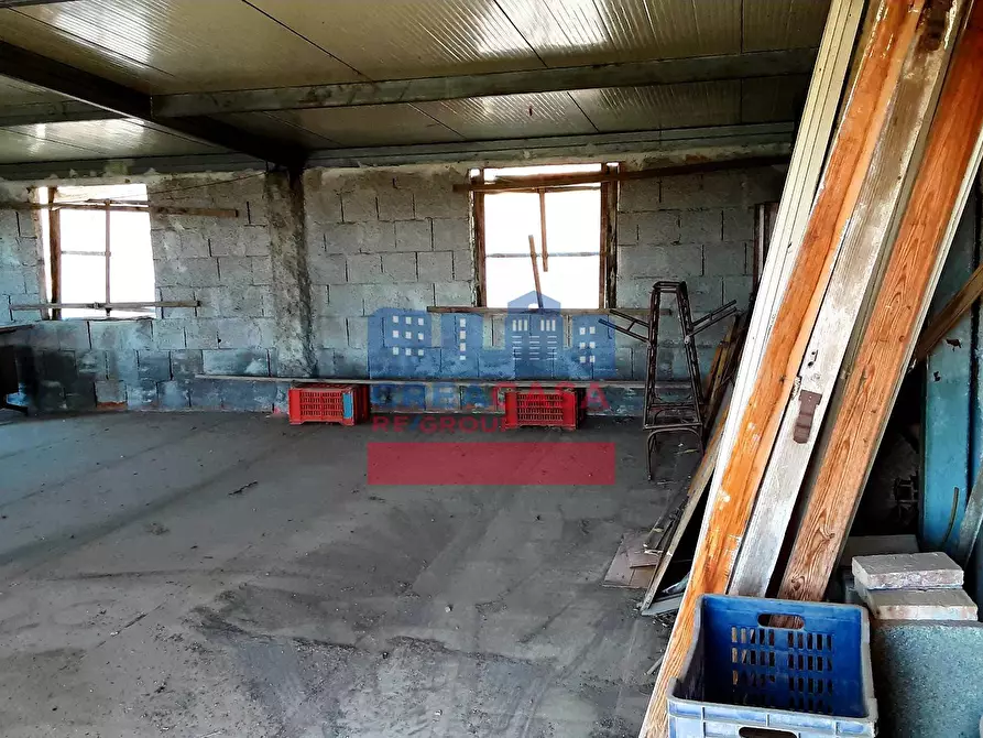 Immagine 56 di Villa in vendita  in strada statale 114 a Calatabiano