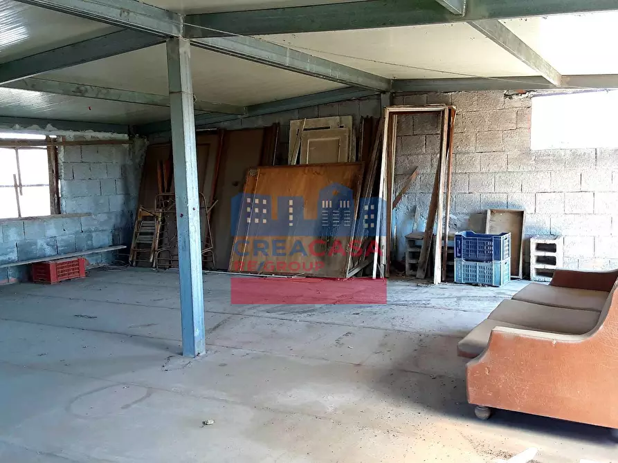 Immagine 59 di Villa in vendita  in strada statale 114 a Calatabiano