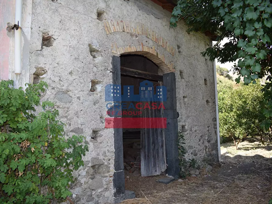 Immagine 10 di Terreno agricolo in vendita  in C.da Mare Provvido a Taormina