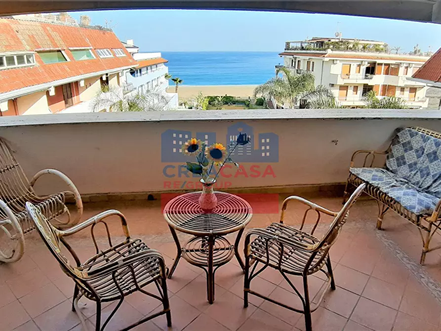 Immagine 2 di Appartamento in vendita  in Via Recanati a Giardini-Naxos