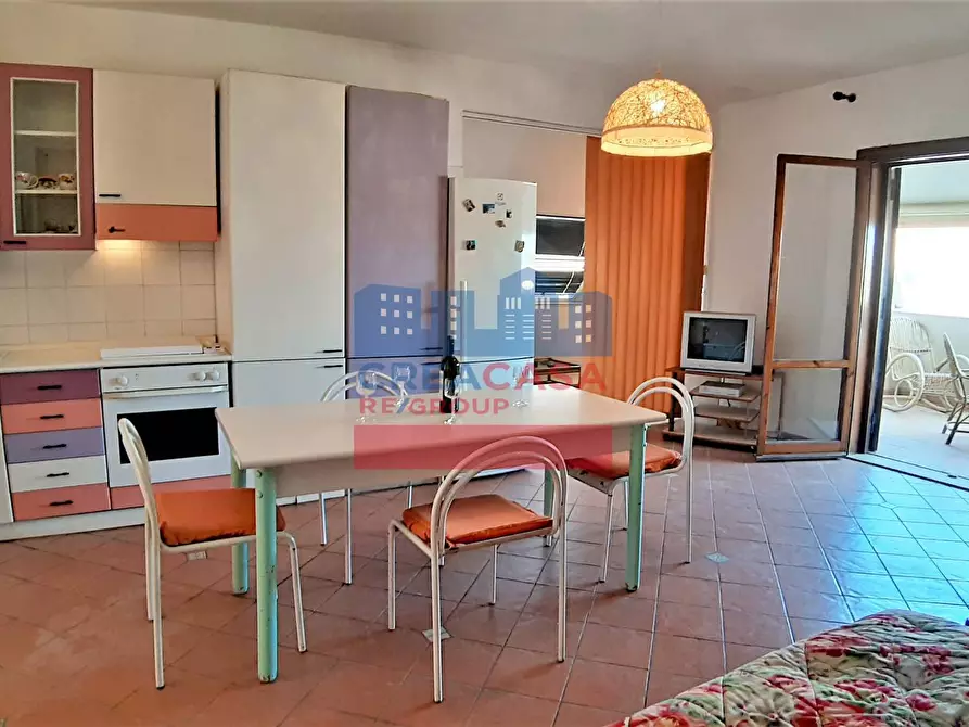 Immagine 5 di Appartamento in vendita  in Via Recanati a Giardini-Naxos