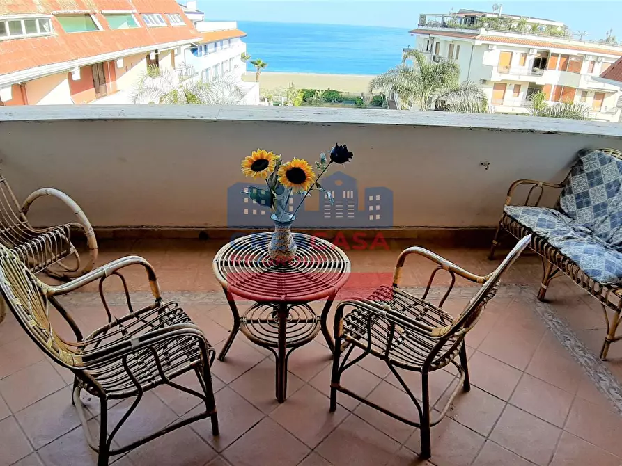 Immagine 6 di Appartamento in vendita  in Via Recanati a Giardini-Naxos