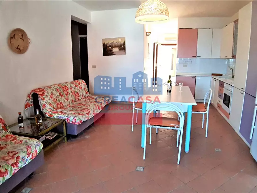 Immagine 7 di Appartamento in vendita  in Via Recanati a Giardini-Naxos