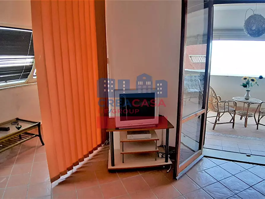 Immagine 9 di Appartamento in vendita  in Via Recanati a Giardini-Naxos