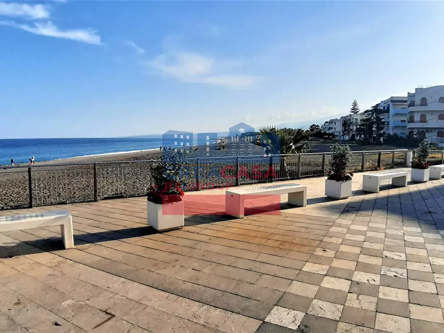 Immagine 29 di Appartamento in vendita  in Via Recanati a Giardini-Naxos