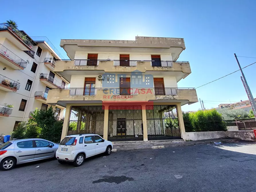 Immagine 5 di Appartamento in vendita  in Via Piave a Riposto