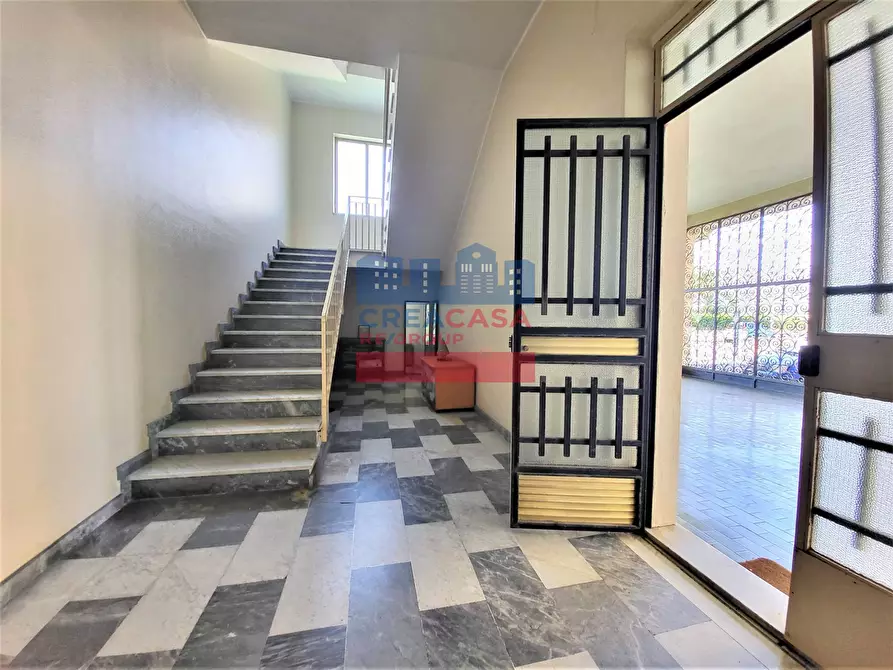 Immagine 8 di Appartamento in vendita  in Via Piave a Riposto