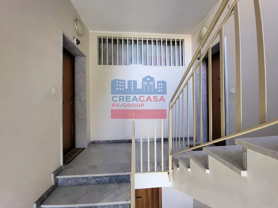 Immagine 9 di Appartamento in vendita  in Via Piave a Riposto