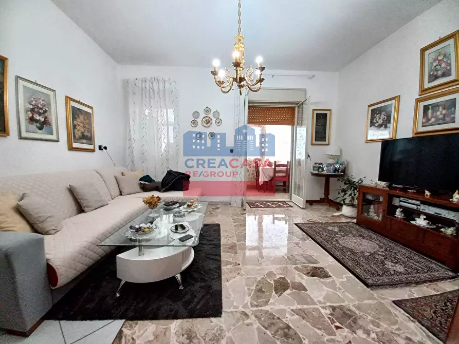 Immagine 20 di Appartamento in vendita  in via san giacomo a Aci Catena