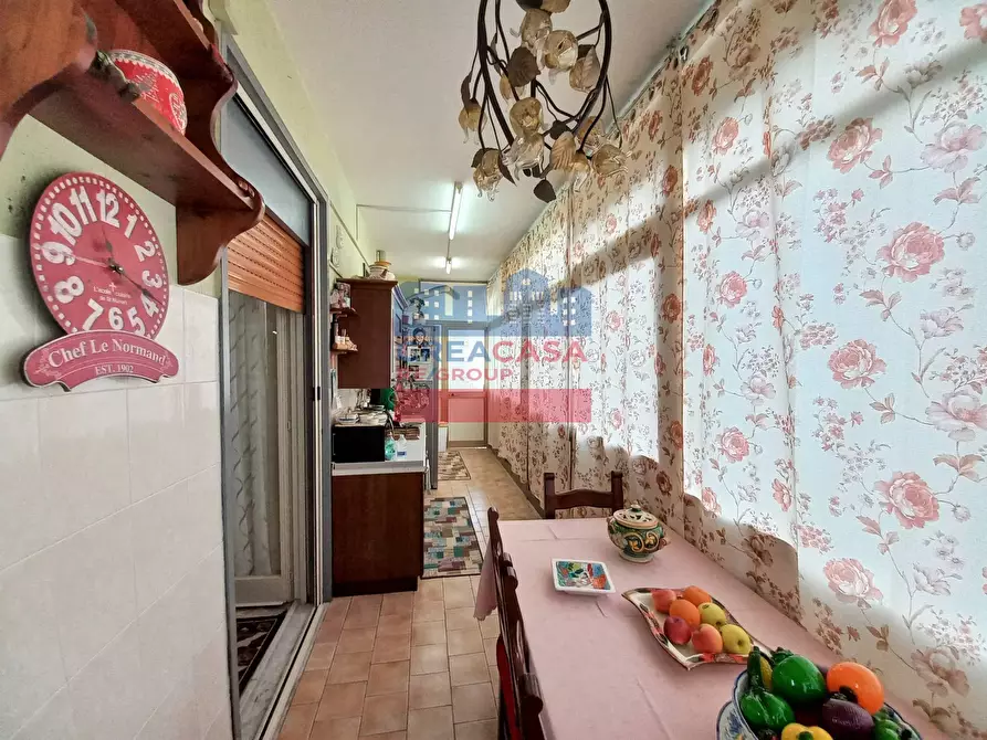 Immagine 29 di Appartamento in vendita  in via san giacomo a Aci Catena