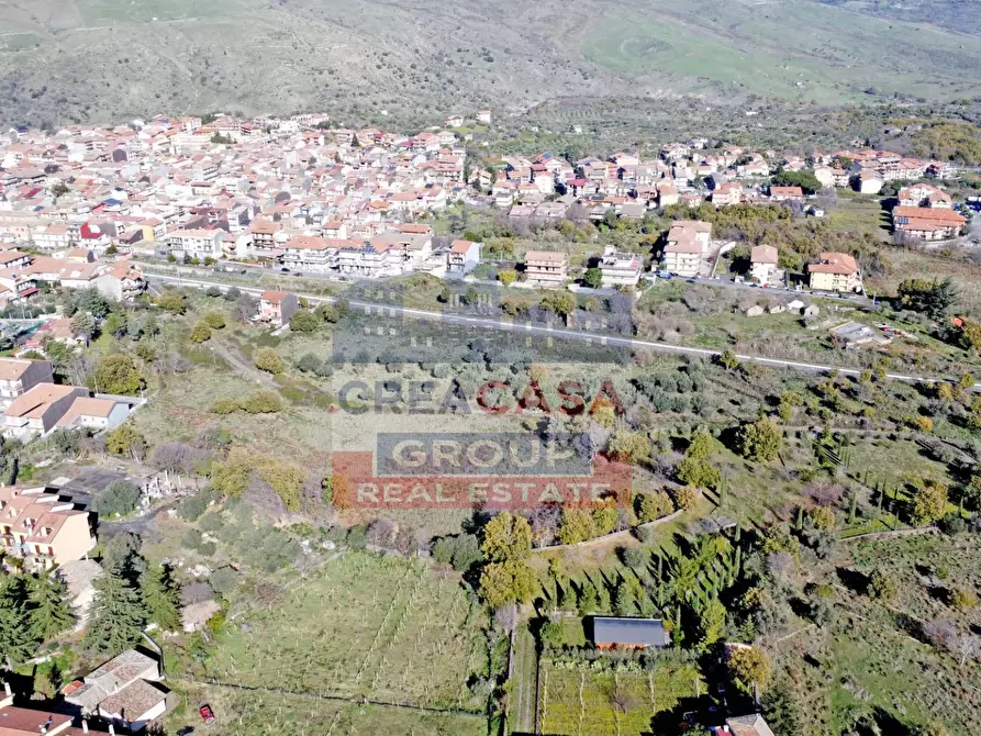 Immagine 27 di Villa in vendita  in via galliano a Randazzo