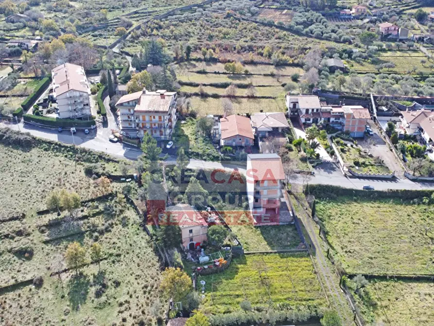 Immagine 11 di Terreno residenziale in vendita  in Via Galliano a Randazzo