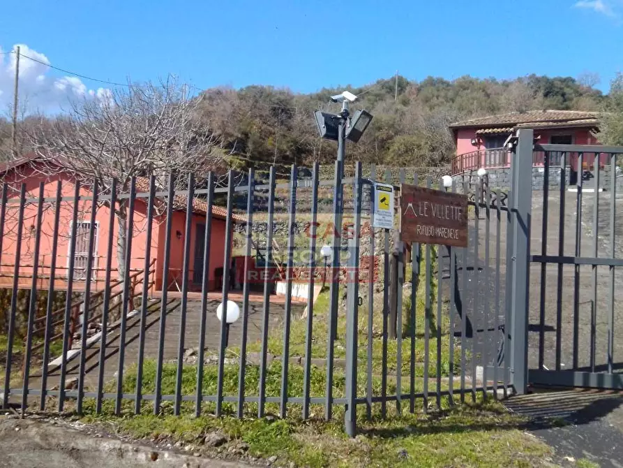 Immagine 32 di Agriturismo in vendita  in Strada Regionale Mareneve a Linguaglossa