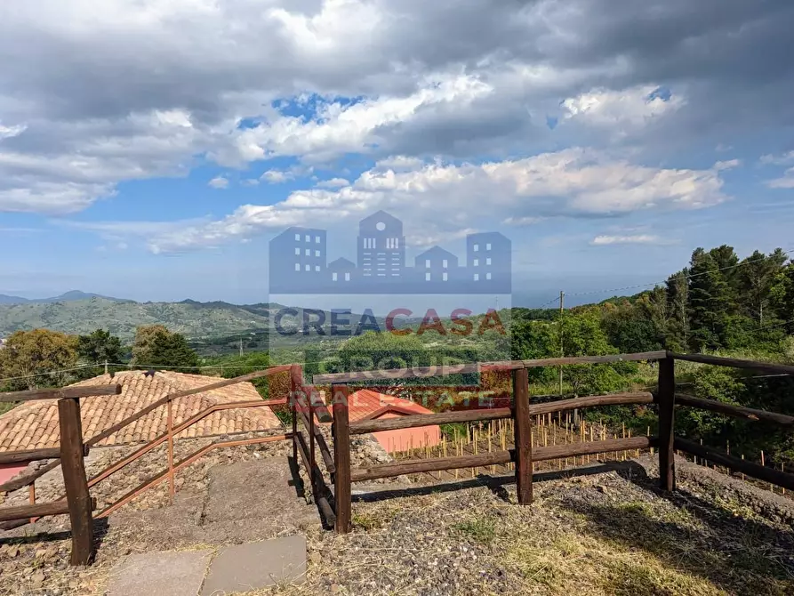 Immagine 41 di Agriturismo in vendita  in Strada Regionale Mareneve a Linguaglossa