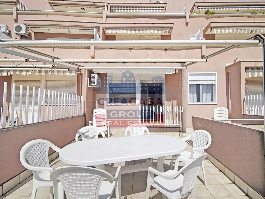 Immagine 26 di Appartamento in vendita  in Via Consolare Valeria a Sant'alessio Siculo