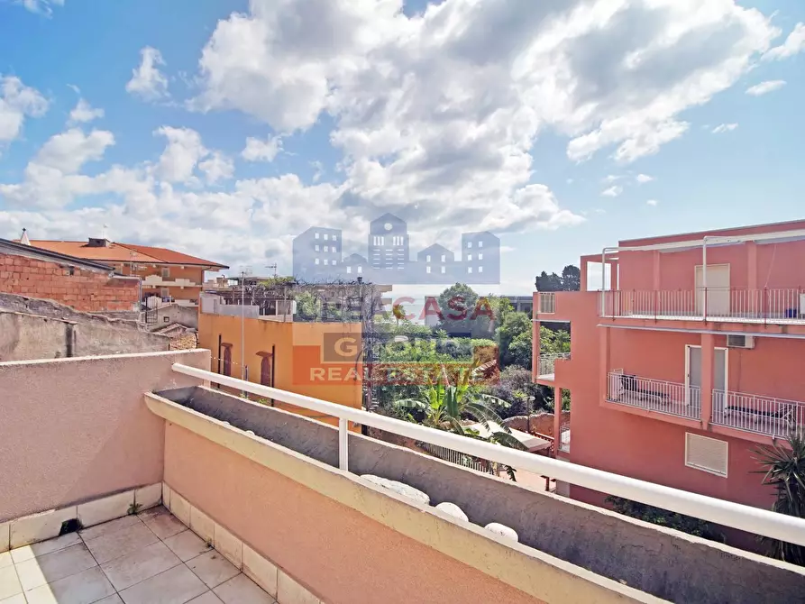 Immagine 27 di Appartamento in vendita  in Via Consolare Valeria a Sant'alessio Siculo