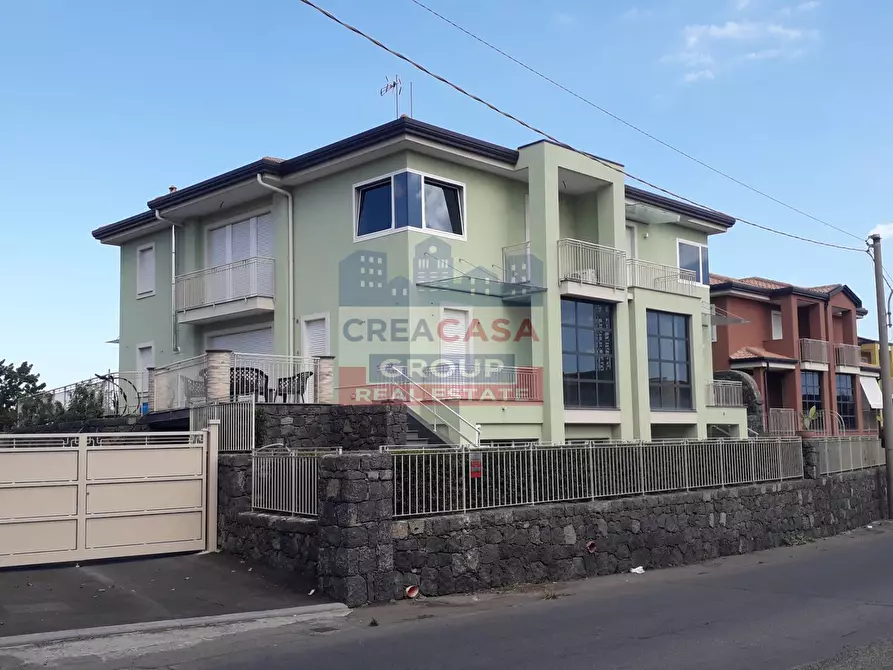 Immagine 6 di Villa in vendita  in Via Badala' a Fiumefreddo Di Sicilia