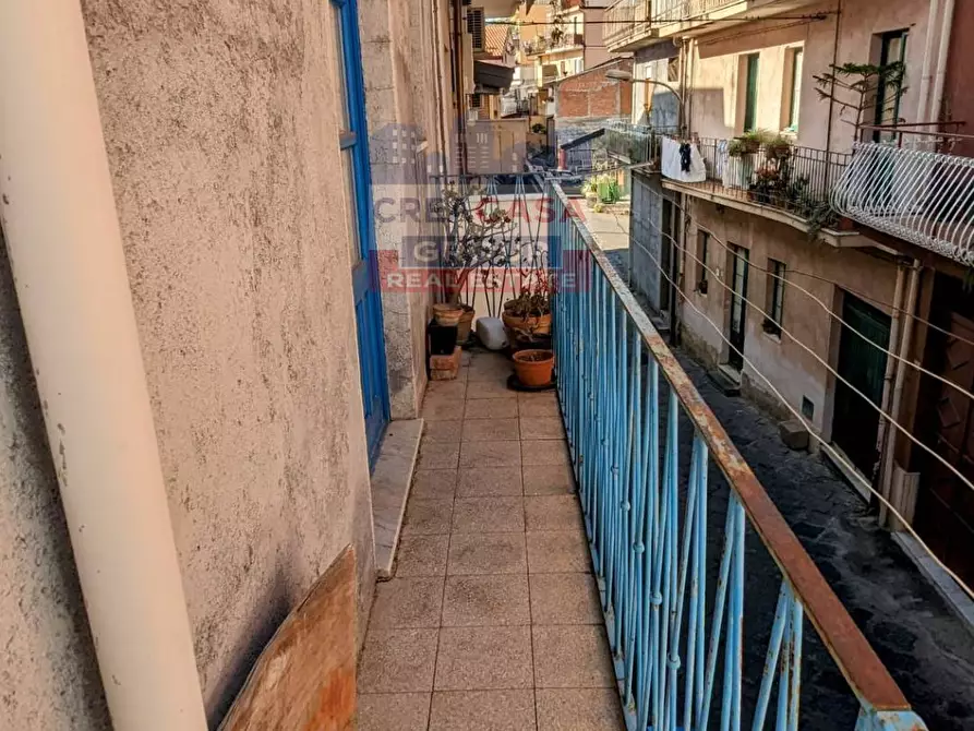 Immagine 27 di Palazzo in vendita  in via Pietro Ruffo a Calatabiano