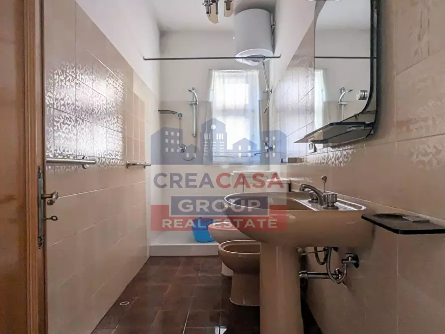 Immagine 22 di Palazzo in vendita  in via Pietro Ruffo a Calatabiano