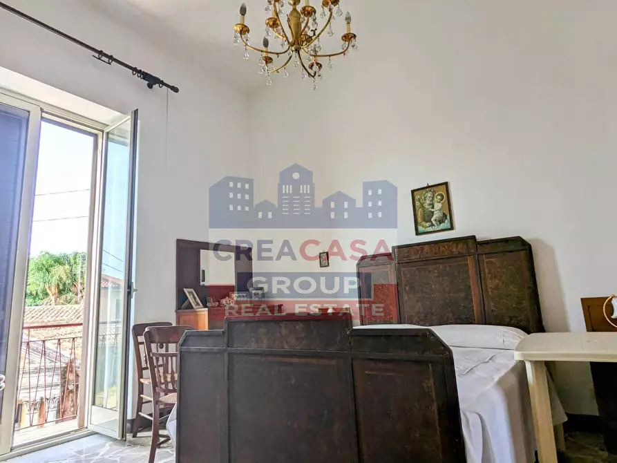 Immagine 26 di Palazzo in vendita  in Viale delle Province a Giarre