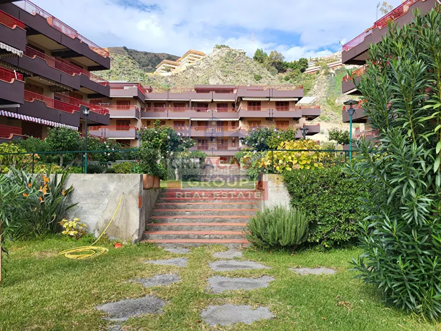 Immagine 23 di Appartamento in vendita  in contrada sillemi a Letojanni