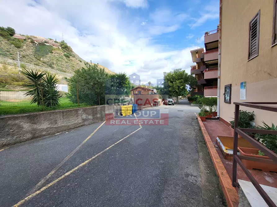 Immagine 24 di Appartamento in vendita  in contrada sillemi a Letojanni