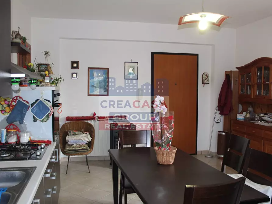 Immagine 10 di Appartamento in vendita  in Via Bellini a Piedimonte Etneo