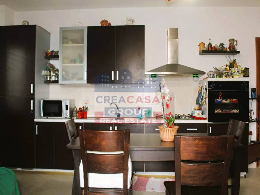 Immagine 11 di Appartamento in vendita  in Via Bellini a Piedimonte Etneo