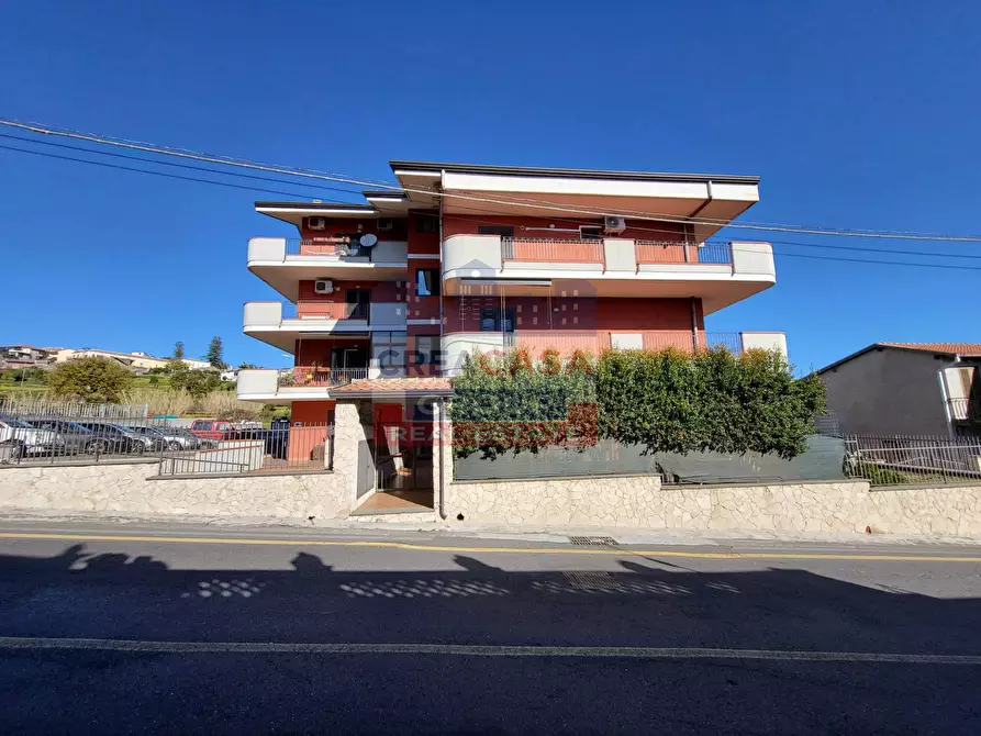 Immagine 28 di Appartamento in vendita  in Via Bellini a Piedimonte Etneo