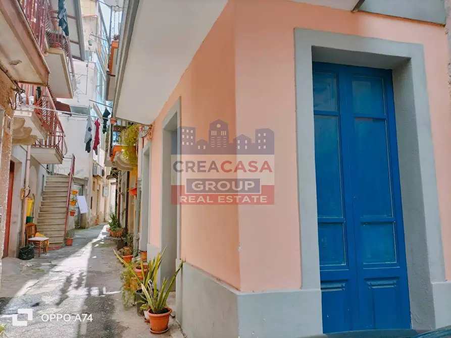 Immagine 2 di Appartamento in vendita  in via Dante a Francavilla Di Sicilia