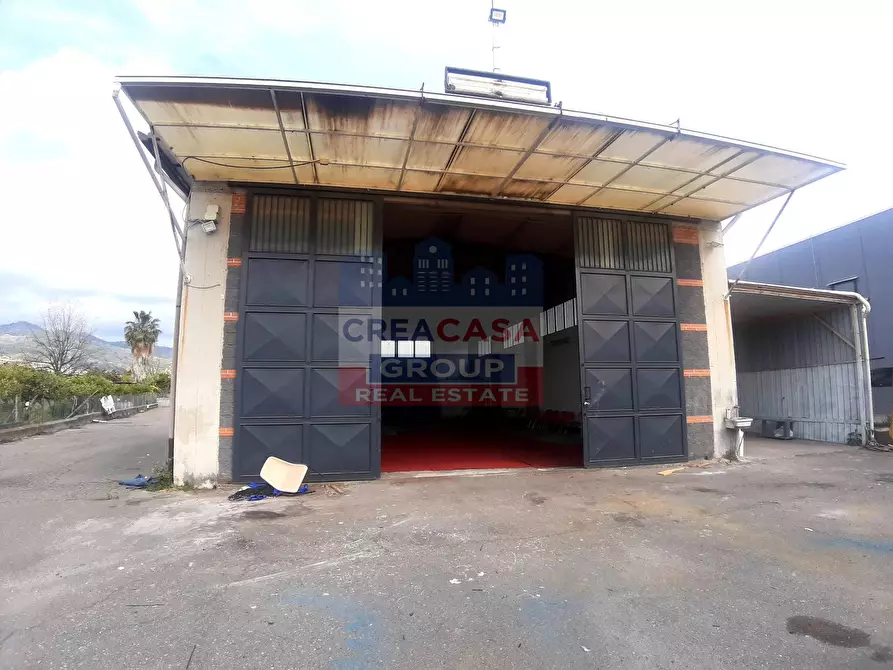 Immagine 2 di Capannone industriale in vendita  in Strada Statale 114 Orientale Sicula a Calatabiano