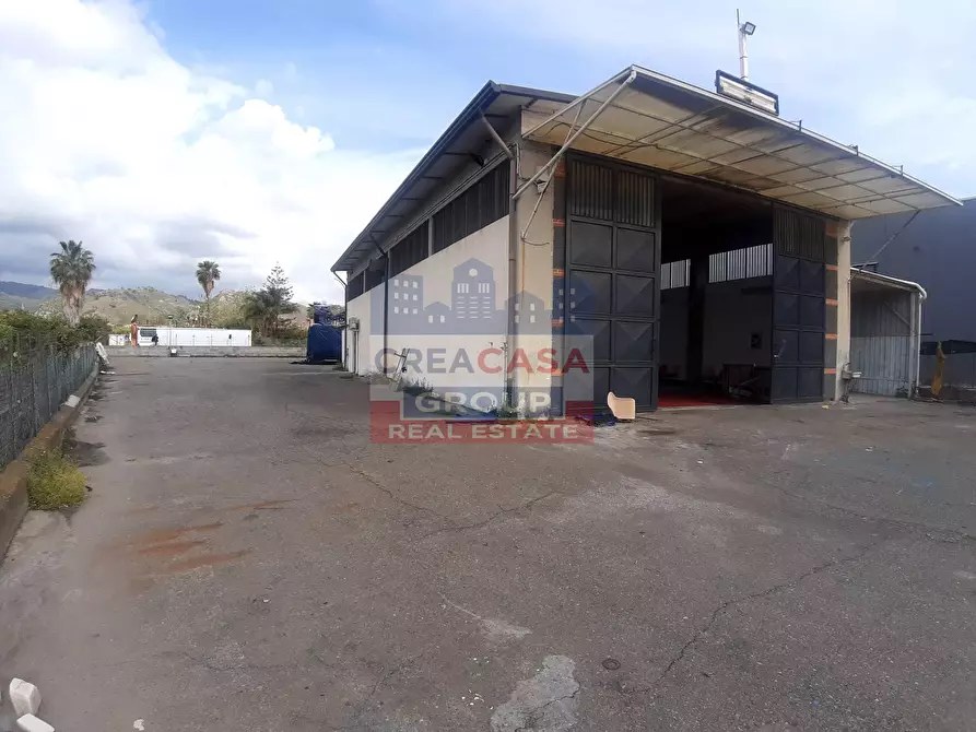Immagine 3 di Capannone industriale in vendita  in Strada Statale 114 Orientale Sicula a Calatabiano
