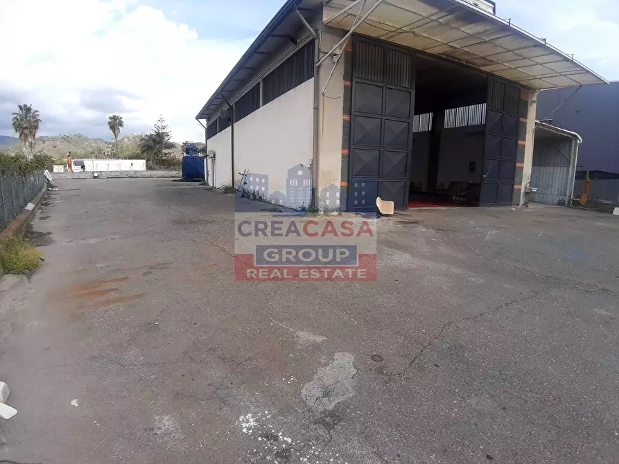 Immagine 9 di Capannone industriale in vendita  in Strada Statale 114 Orientale Sicula a Calatabiano