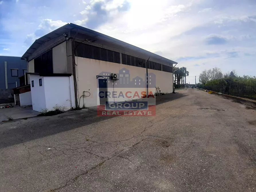 Immagine 15 di Capannone industriale in vendita  in Strada Statale 114 Orientale Sicula a Calatabiano