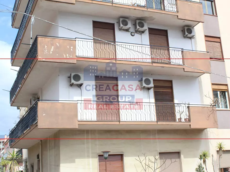 Immagine 3 di Appartamento in vendita  in Via Lazio a Giarre