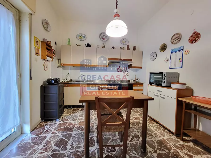 Immagine 17 di Appartamento in vendita  in Via Lazio a Giarre